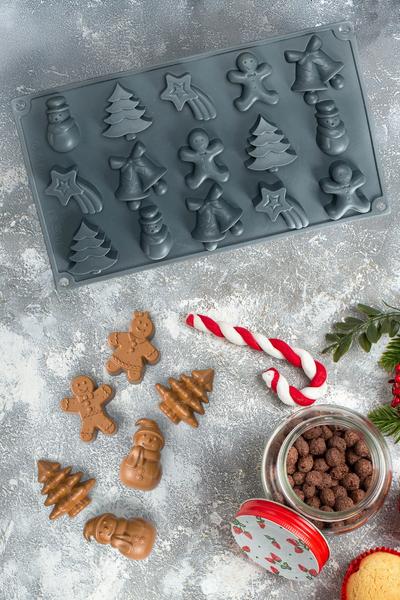 İronika Yılbaşı Temalı Çam Ağacı Kardan Adam Zil Christmas Silikon Çikolata Kalıbı